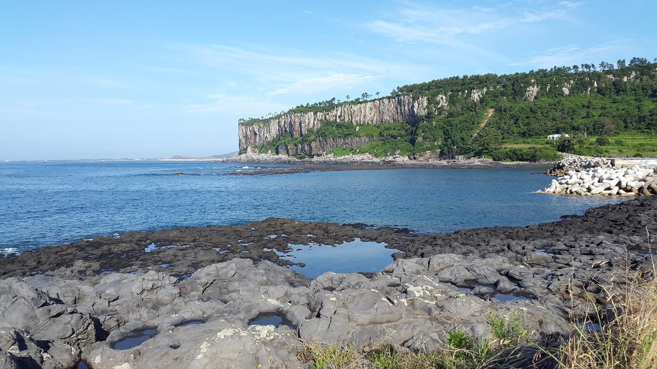 Jeju Soo Pension مدينة سيوجويبو المظهر الخارجي الصورة