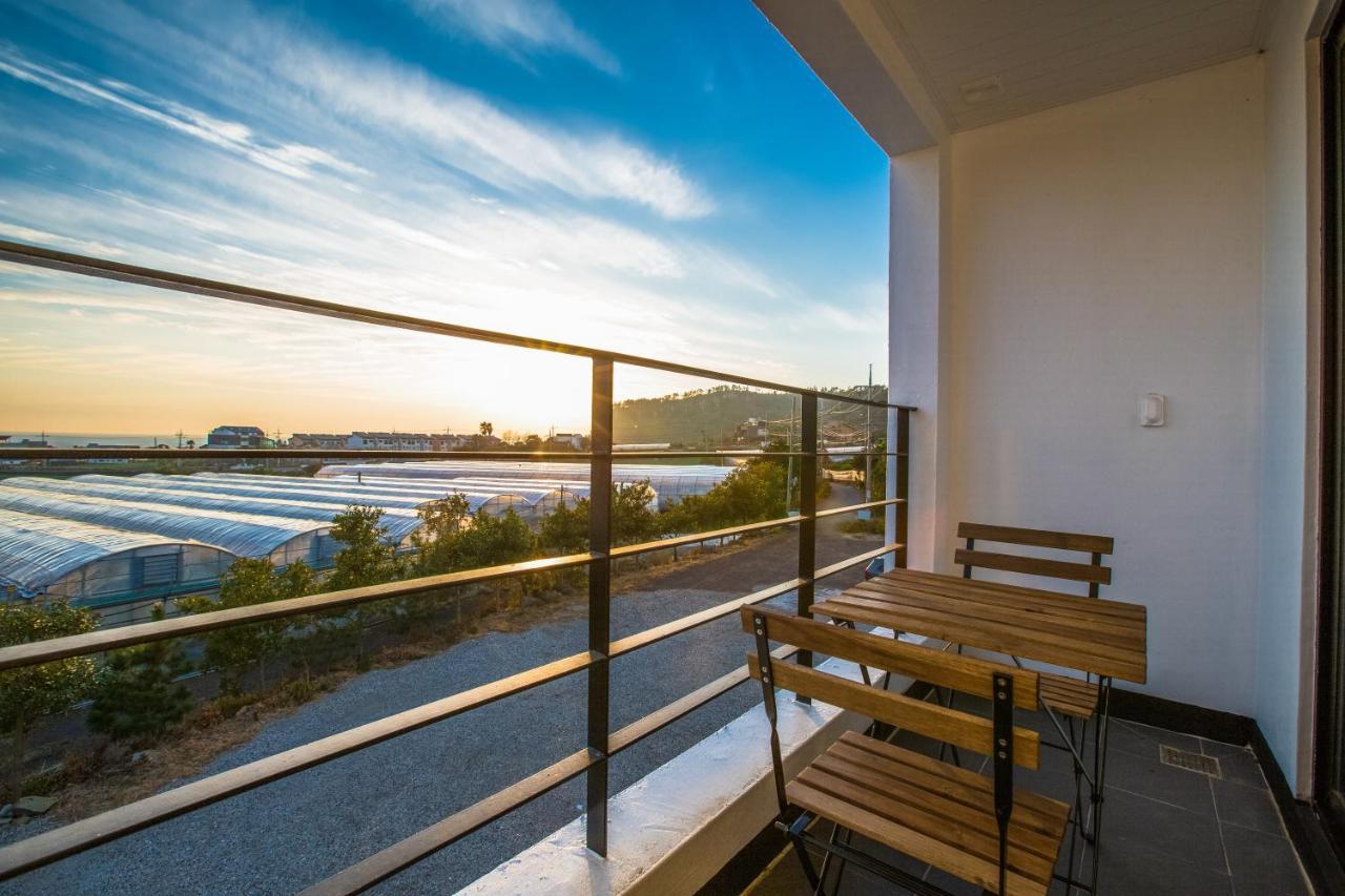 Jeju Soo Pension مدينة سيوجويبو المظهر الخارجي الصورة