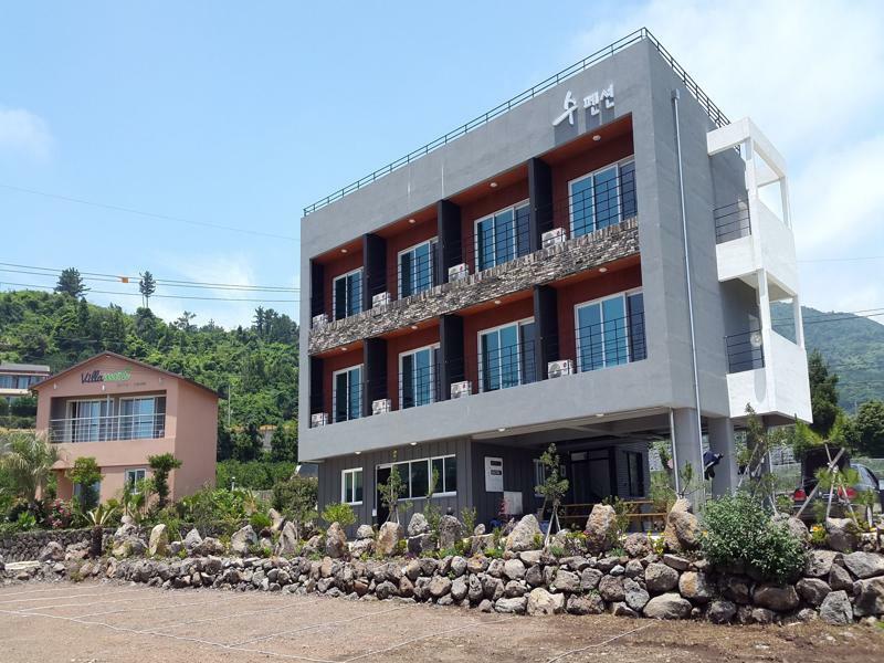 Jeju Soo Pension مدينة سيوجويبو المظهر الخارجي الصورة